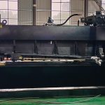 Гидравлические гильотинные ножницы 10×3200